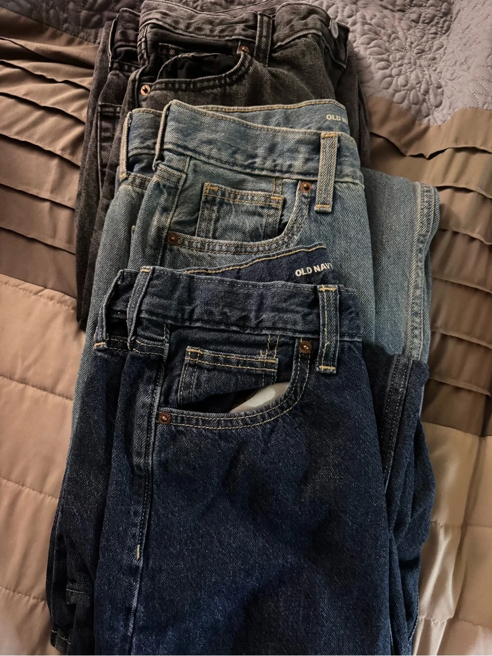 Old Navy Kids Jeans in assorted Washes